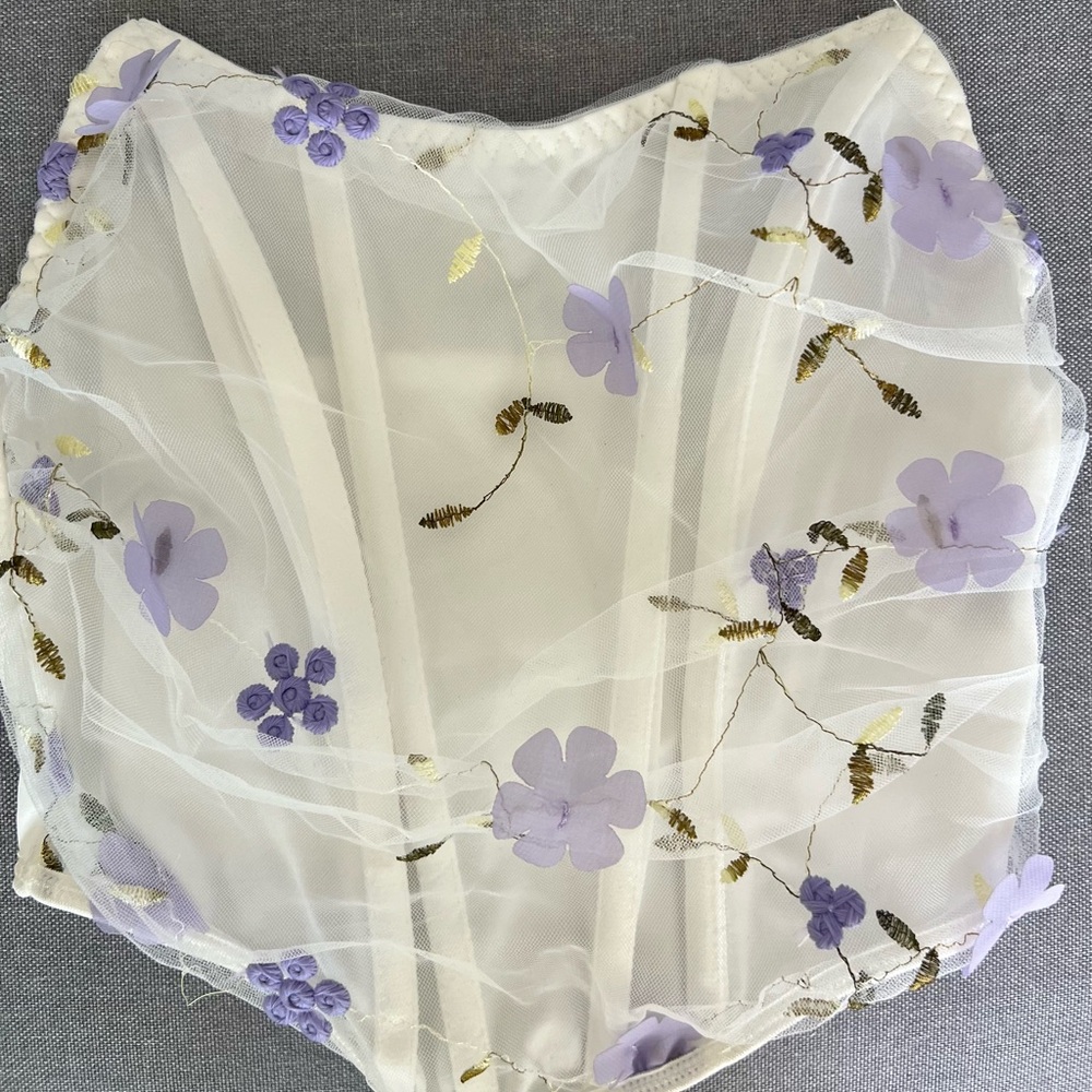 SHEIN BAE Women’s Strapless Embroidered Floral Blouse